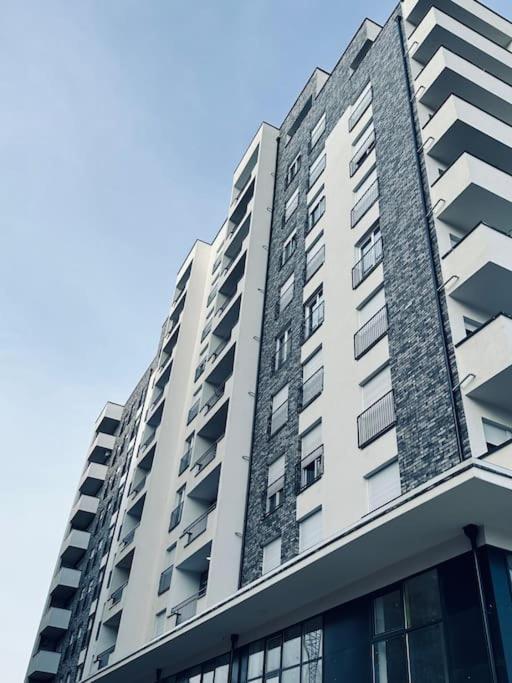 Priam Apartment Pristina Exterior foto